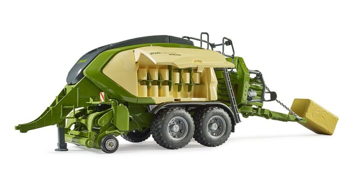 BRUDER Krone BiG Pack 1290HDP VC with 2 block hay - Image 2