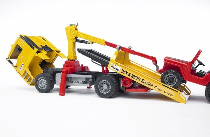 BRUDER MAN TGA Breakdown truck with cross country - Image 3