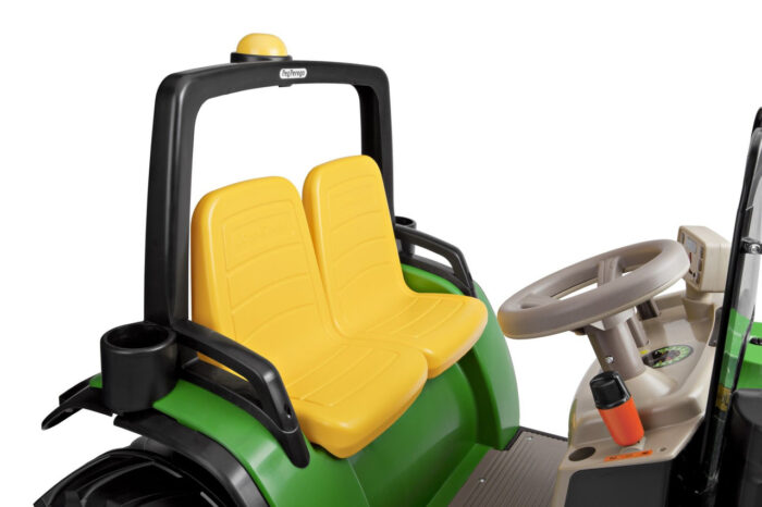 Peg Perego John Deere Dual Force Tractor 12 volt - Image 2