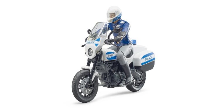 BRUDER bworld Scrambler Ducati police motorcycle