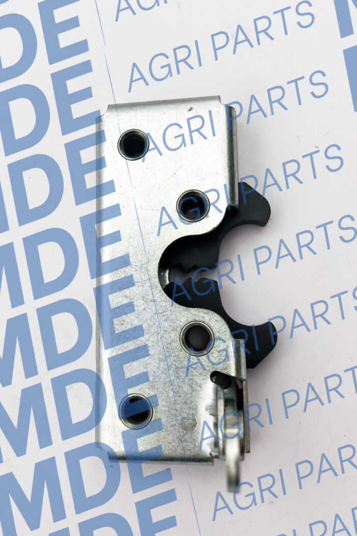 Bonnet Latch