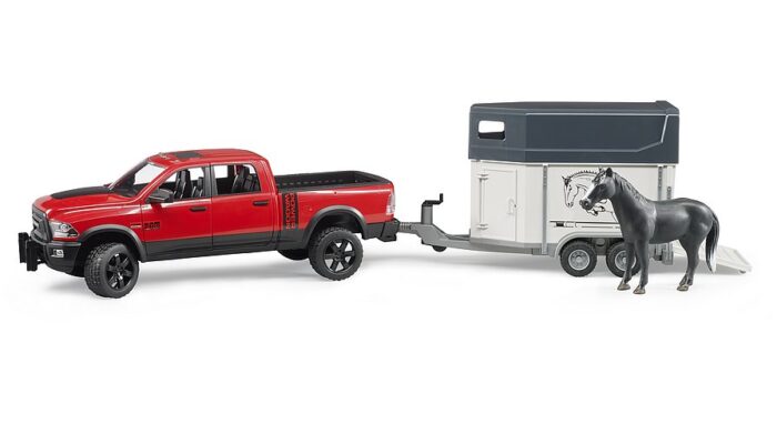 BRUDER RAM 2500 Power Wagon with horse trailer and