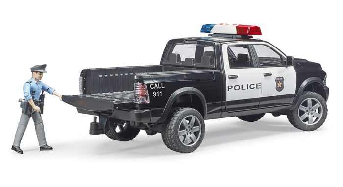 BRUDER RAM 2500 police pick-up truck with police o