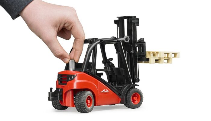 BRUDER Linde fork lift H30D with 2 pallets - Image 2