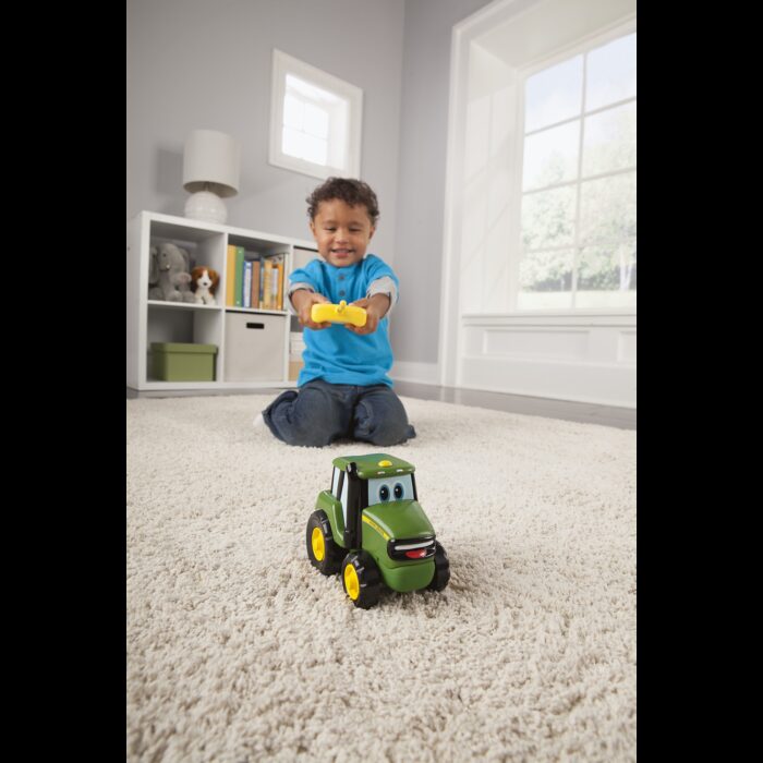 TOMY Remote Controlled Johnny Tractor - Image 2