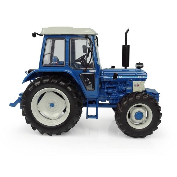 Universal Hobbies 1:32 Scale Ford 6610 - Generatio